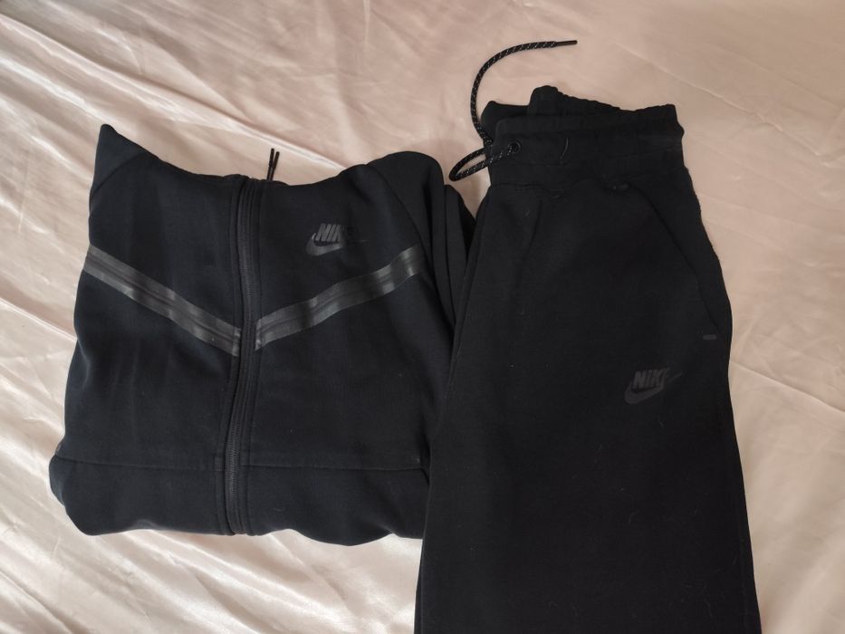 Trening Nike Tech original
