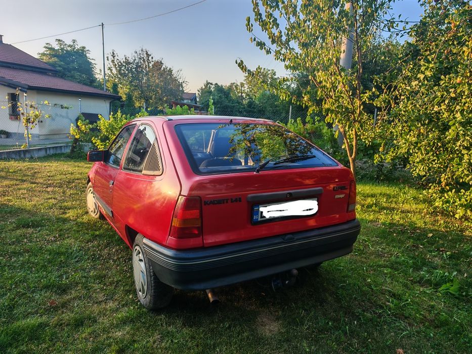 Opel Kadett E 1.4 моно