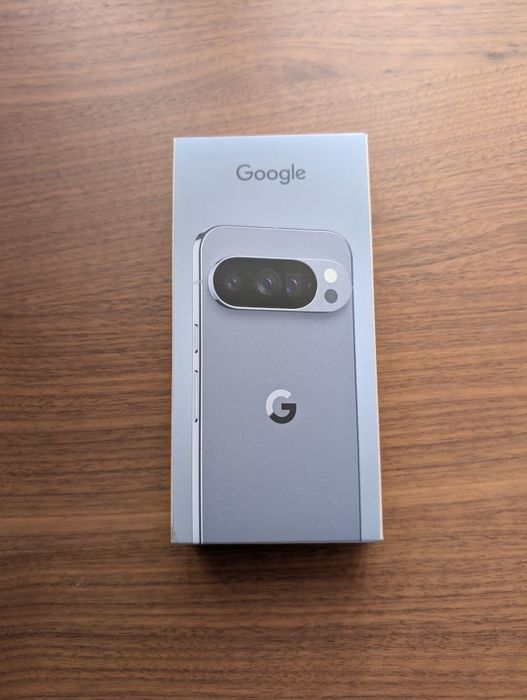 НОВ НЕРАЗОПАКОВАН Google Pixel 10 Pro 256GB Moonstone  2 год гаранция
