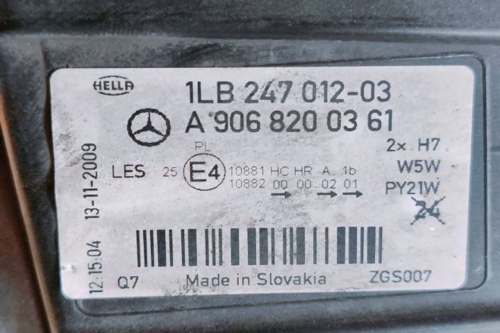 Far stanga A9068200361 Mercedes-Benz Sprinter a 2-a generatie 906