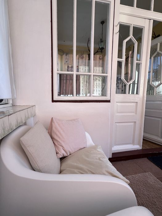 Casa de vanzare pe colt Radauti- zona selecta centrala
