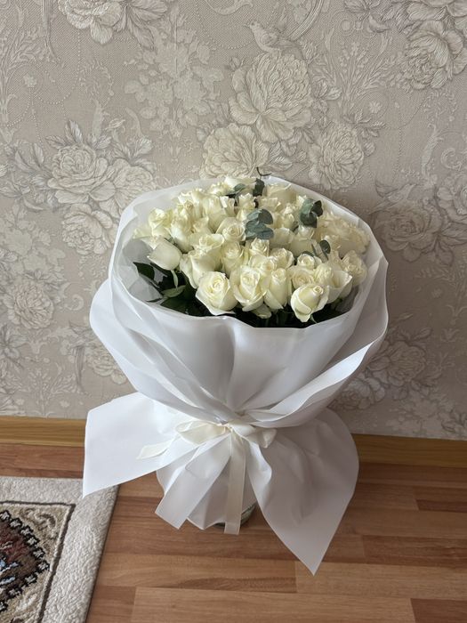 Букет белые розы Каскелен