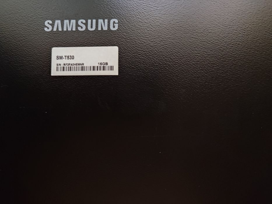 Samsung Galaxy Tab 4 10.1 (SM-T530)