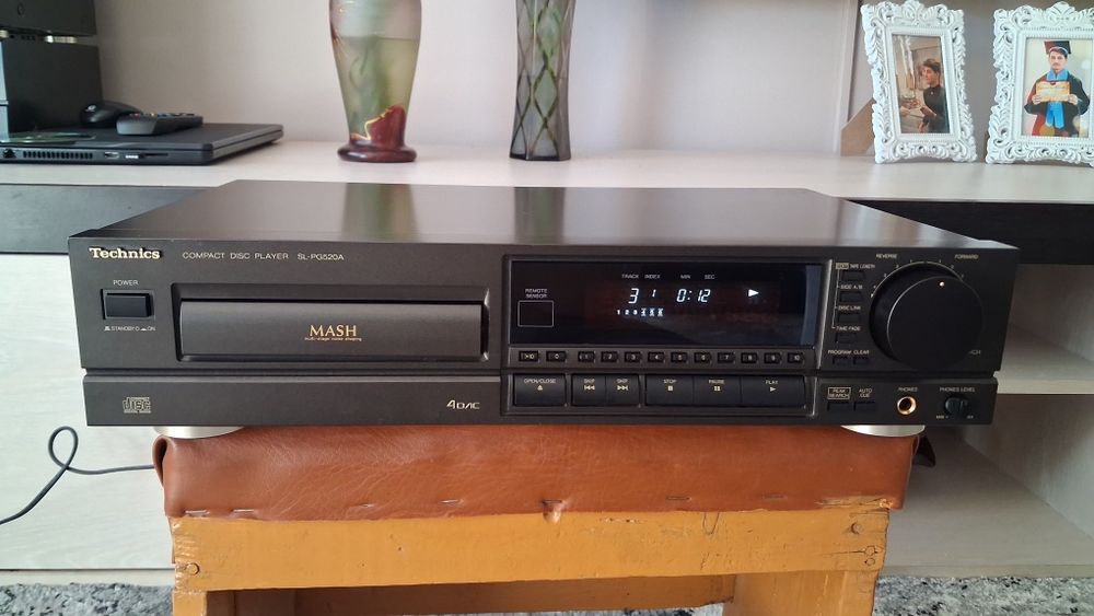 Cd player technics sl-pg520a
