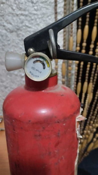 огнетушитель порошковый оп