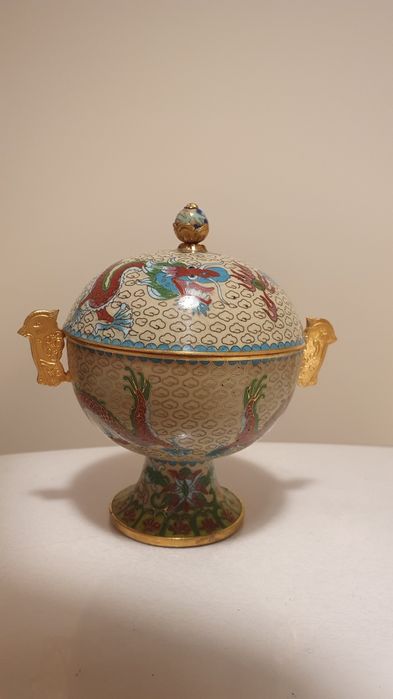 Vas cloisonné chinezesc cu capac