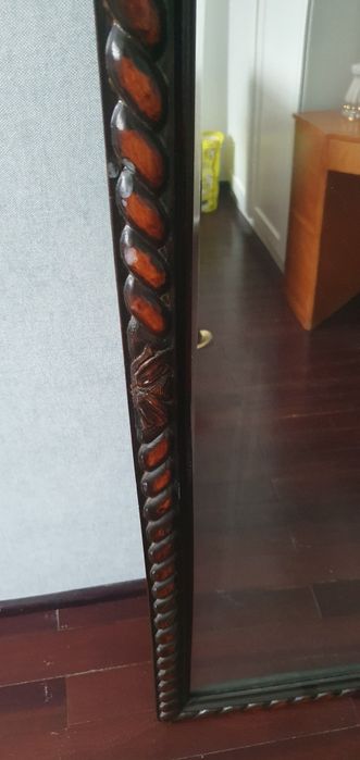 Oglinda din nuc venetian