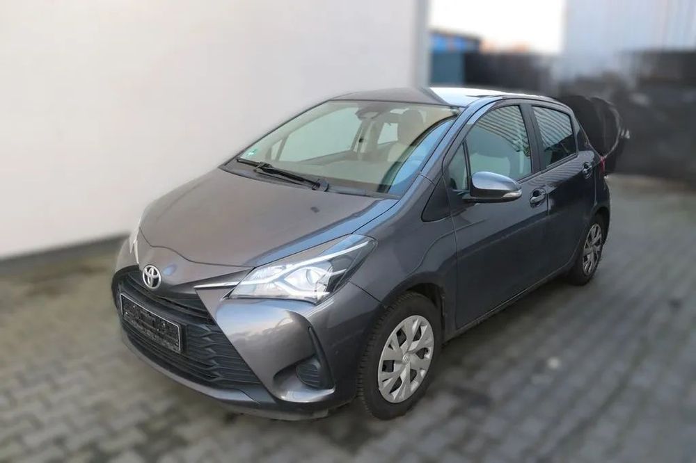 Dezmembrari / Dezmembrez TOYOTA YARIS / YARIS HIBRID