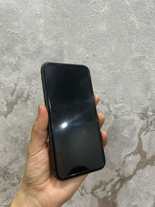 Продам Айфон 11 Срочно