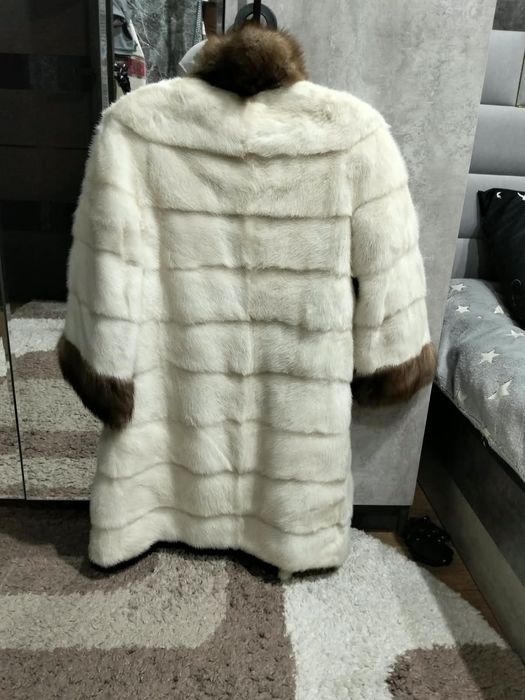 Продам шубу норковую , одевалась пару раз!