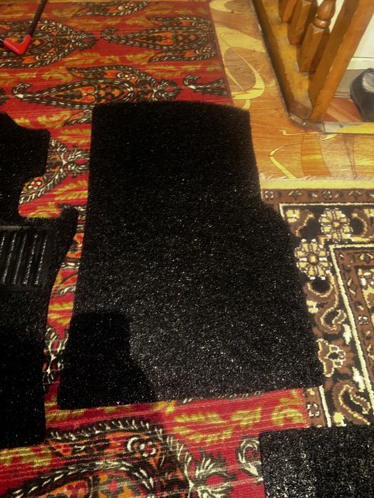 Полики на камри