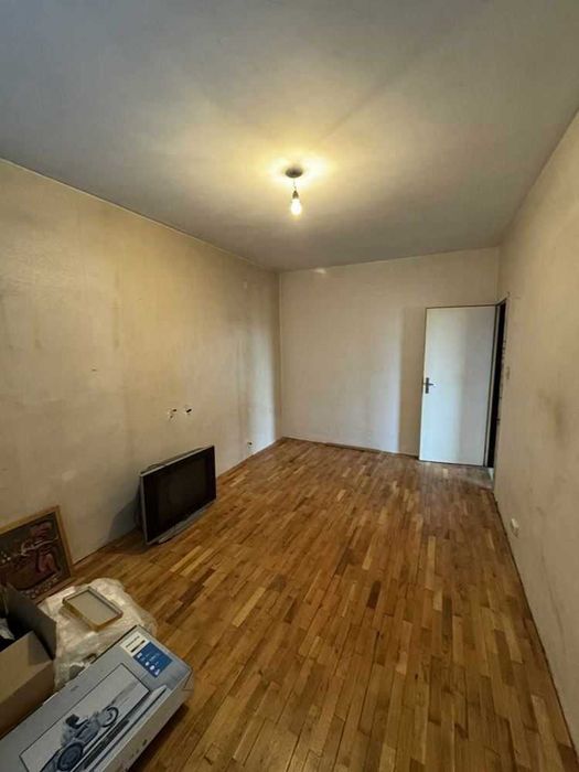 Продава се Тристаен апартамент в София, Левски Г - 100 кв.м за 1590 €/кв.м - Снимка #7