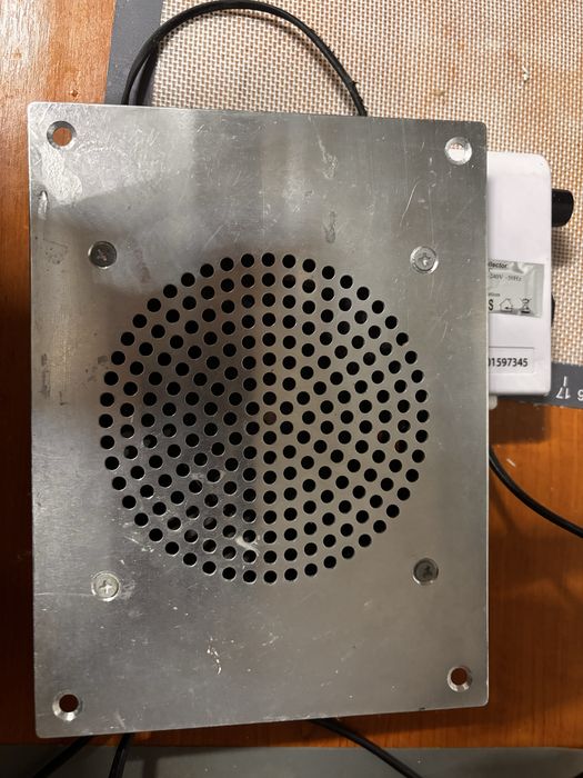 Vand aspirator pentru unghii