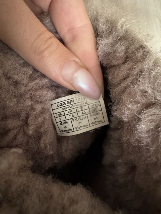 Uggs ботуши 40 номер