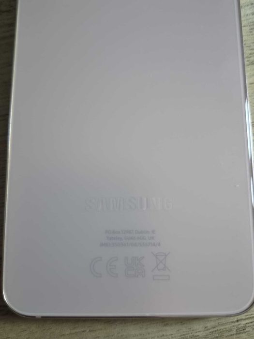 Vand Samsung Galaxy S22 SM-S901B/DS - 128 GB, 8 GB RAM, Pink Gold, liber de retea.