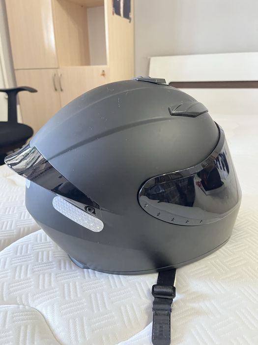 Мото - шлем черный