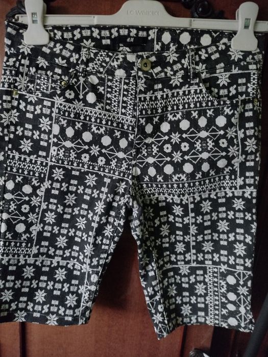 Blugi tinerești, trei sferturi, pantaloni  scurți diversi