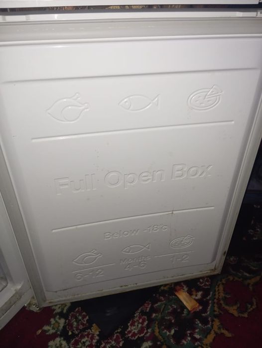 Продам холодильник