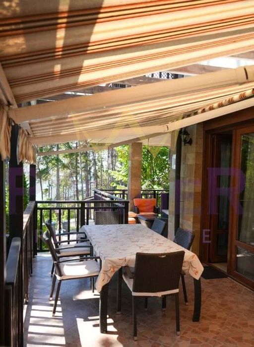 Продава се Тристаен апартамент в Созопол - 165 кв.м за 1885 €/кв.м - Снимка #9