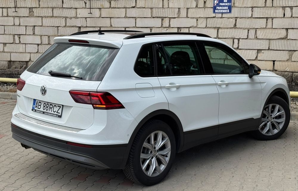 VOLKSWAGEN Tiguan 2018 — imagine 5