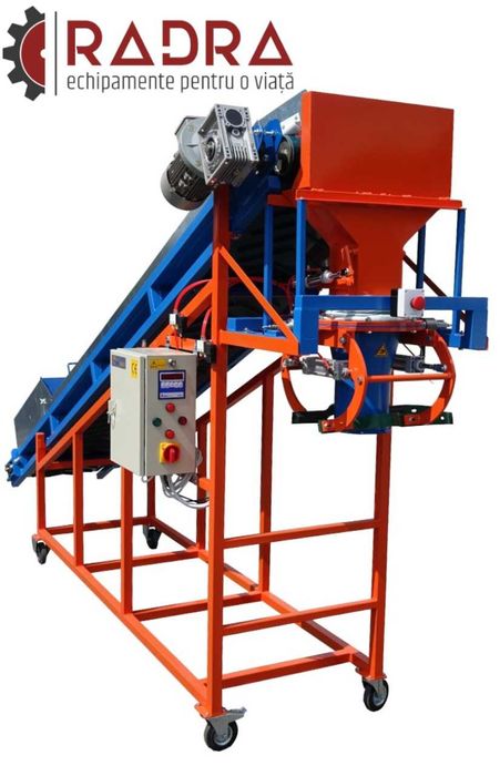 Instalatie de dozare si  insacuit capacitate  10/50 kg