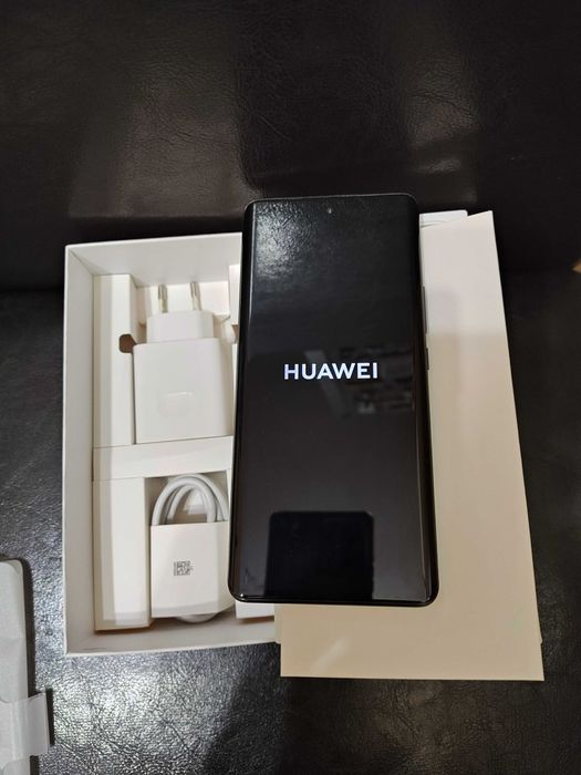 Продавам Huawei Нова 9