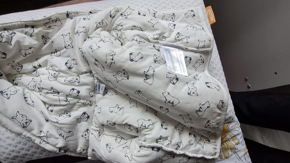 Lot Haine bebelusi pana in 6 luni