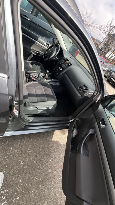 VE Golf 5 1.9 tdi break gri