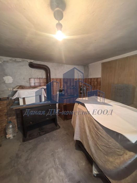 Продава се Етаж от къща в Шумен, Военно училище - 80 кв.м за 1594 €/кв.м - Снимка #4