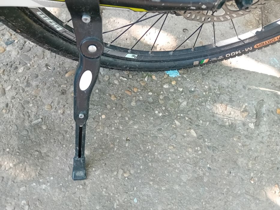 Bicicleta   noua