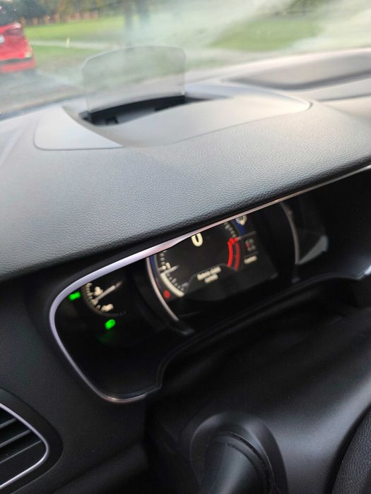 Vând renault megane 4