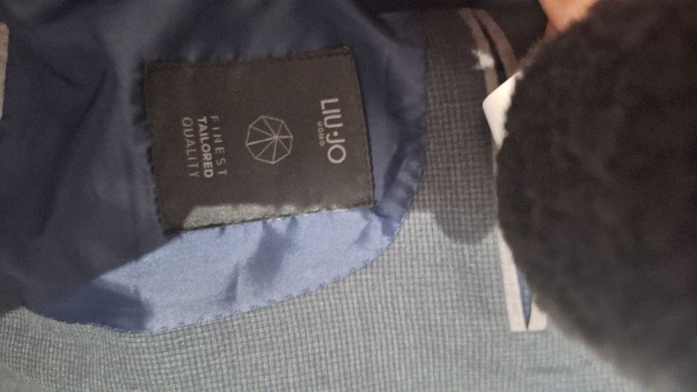 Нов костюм Liu jo