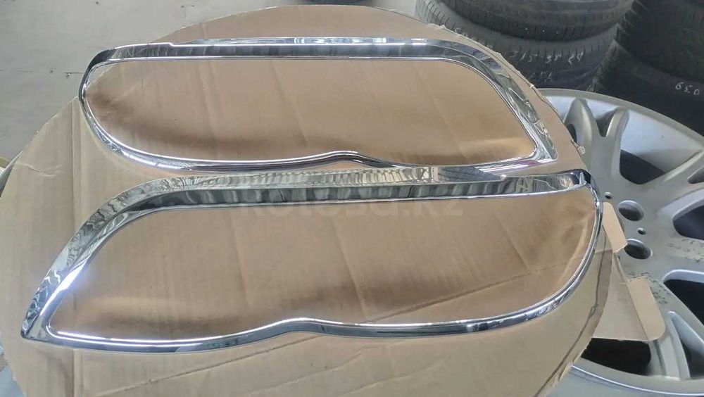 накладки на фары bmw x5 e53