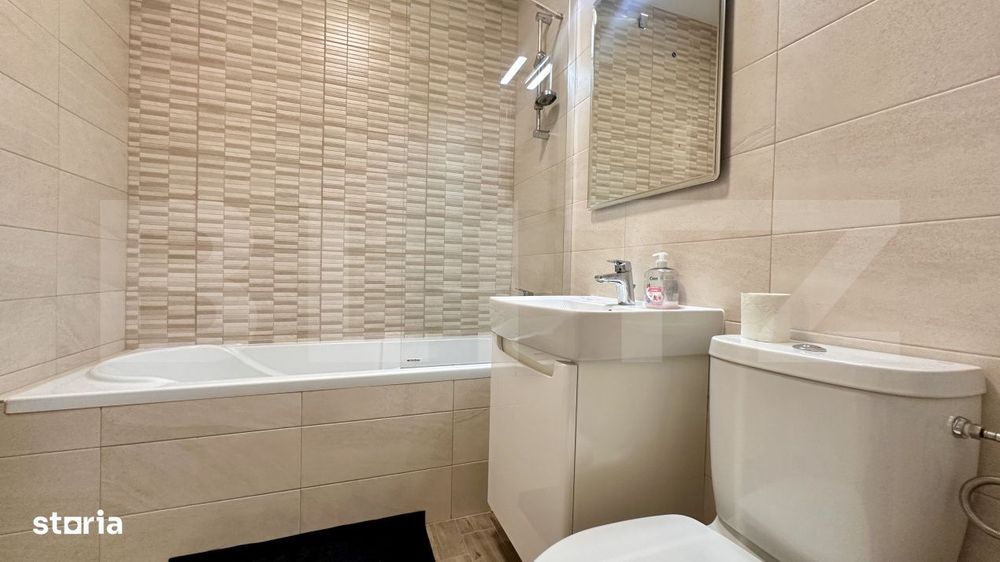 Apartament decomandat 54 mp,  cu parcare in Prima Onestilor