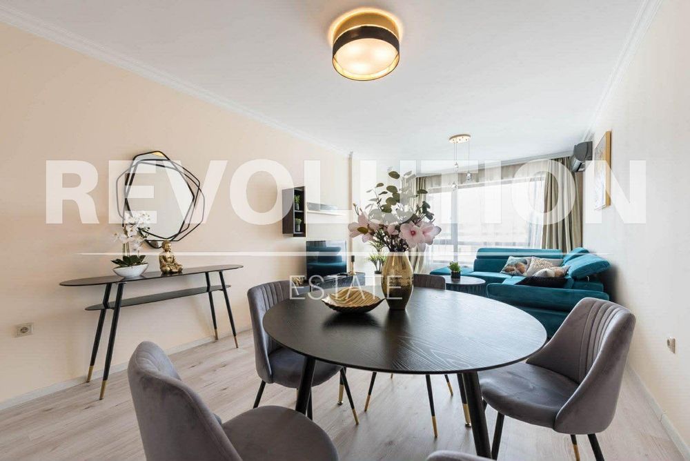 Дава се под наем Двустаен апартамент в Варна, Аспарухово - 80 кв.м за 698.19 € - Снимка #1