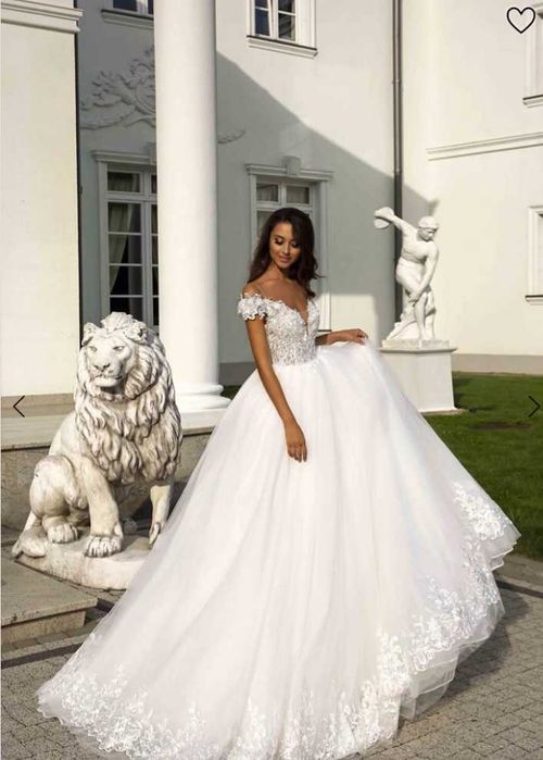 Rochie mireasa stil printesa Tina Valerdi model Liberty marime M / 38