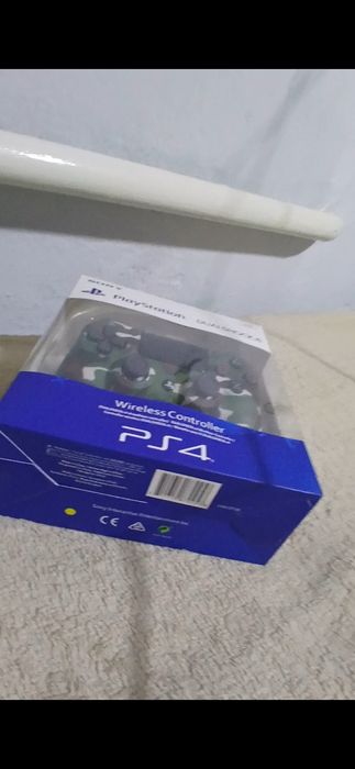 Dualshock 4 PS4 controller