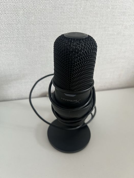 Продается микрофон hyper x в отличном состоянии