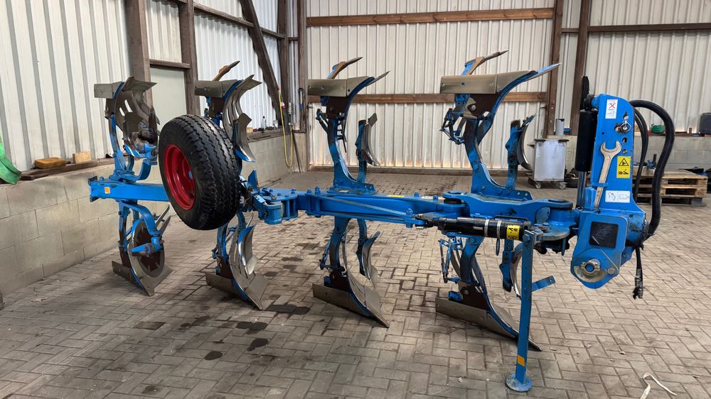 Lemken Omoch Claas Arion, John Deere, Belarus