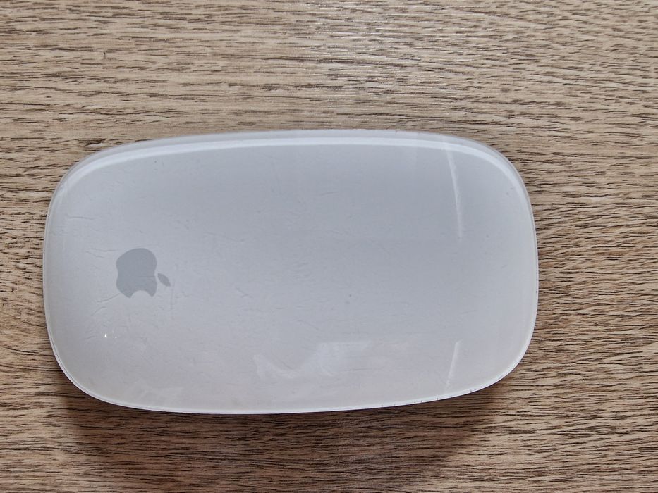 Mouse Magic Apple model A12963Vdc funcțional