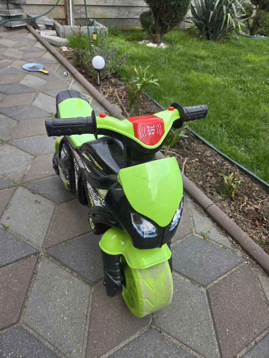 Motocicleta pentru copii