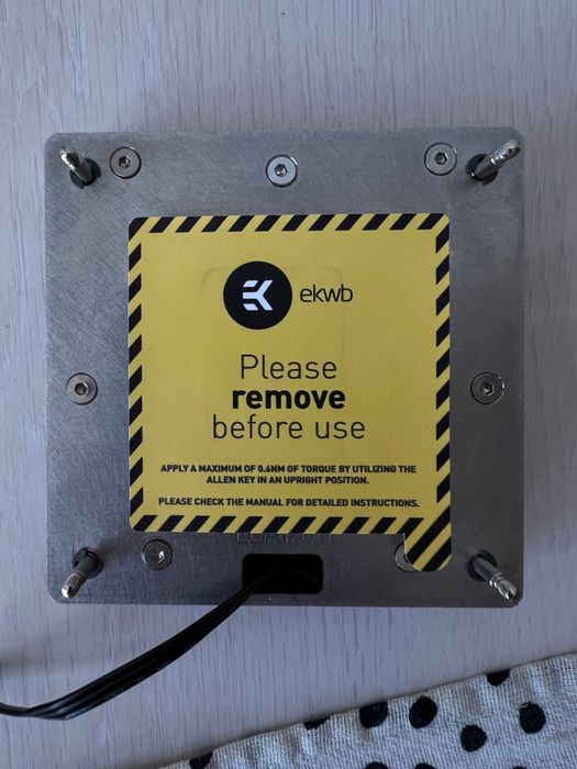 Водоблок на Процессор EKWB