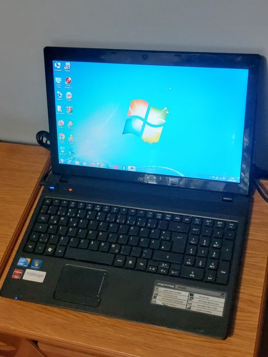 Laptop Acer i5 480M 2,67Ghz, 4GB, 500GB, Video HD 6370M 512mb, Windows 7 Office 2010