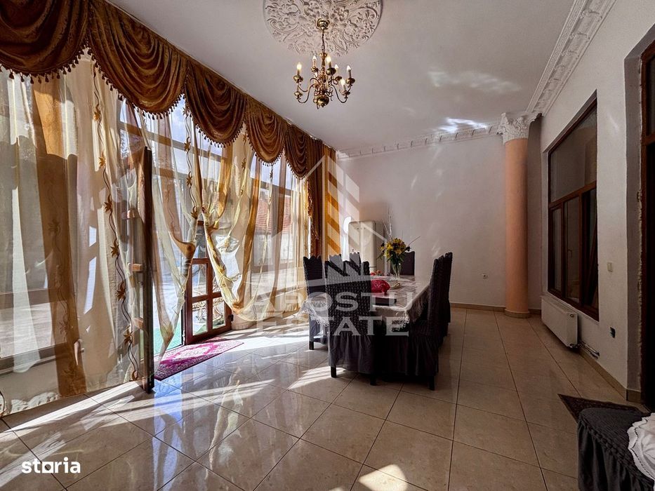 Apartament cu 5 camere de inchiriat, loc de parcare, Central,Timisoara