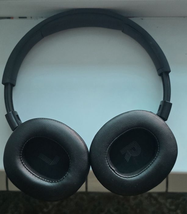 Jbl 720 bt в идеальном состоянии