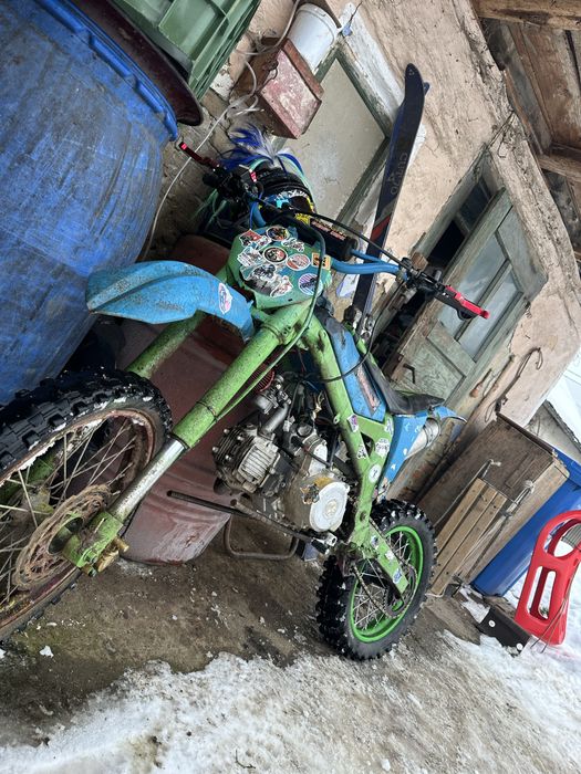 Vand cross 125 cu o problema