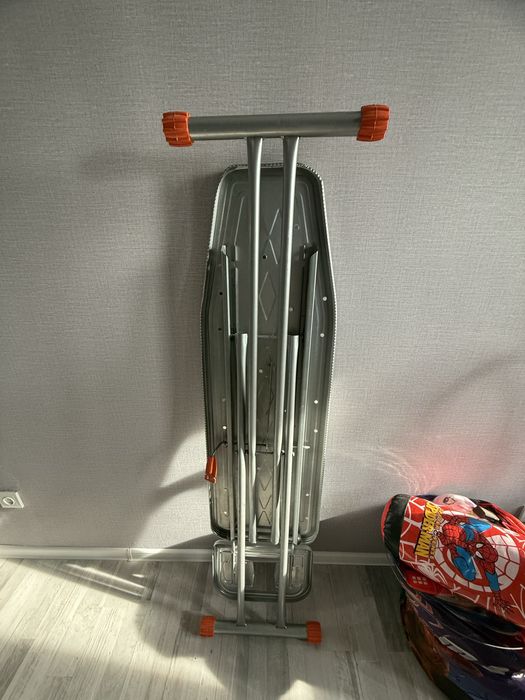 Гладильная доска 4500тг, уступка будет