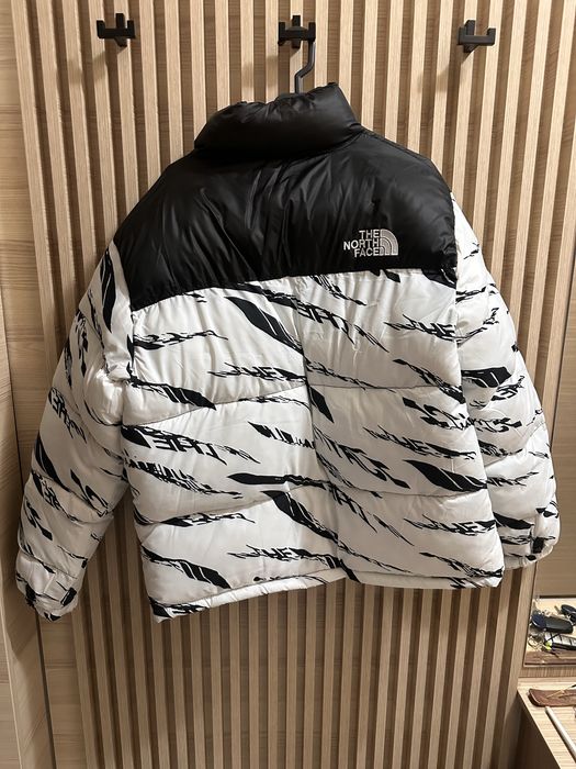 Geaca The North Face marimea XL/L