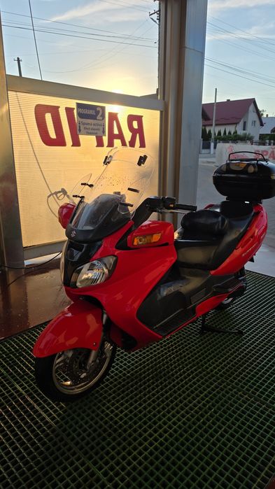 Scuter Suzuki Burgman 650