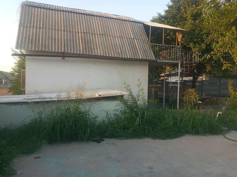 Yozgi mehmon uyi ( dacha)